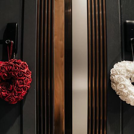 Four Sisters Luxury Rooms In Siauliai מראה חיצוני תמונה