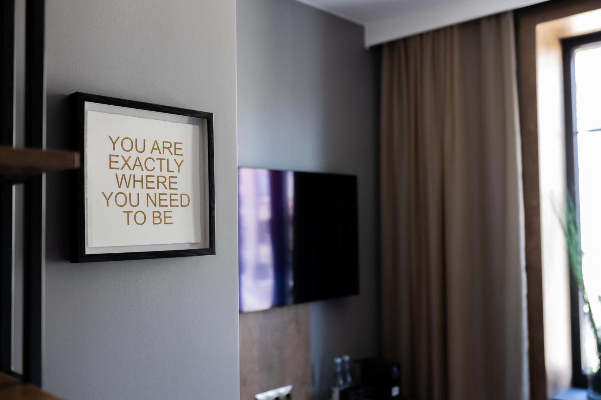 Four Sisters Luxury Rooms In Siauliai מראה חיצוני תמונה