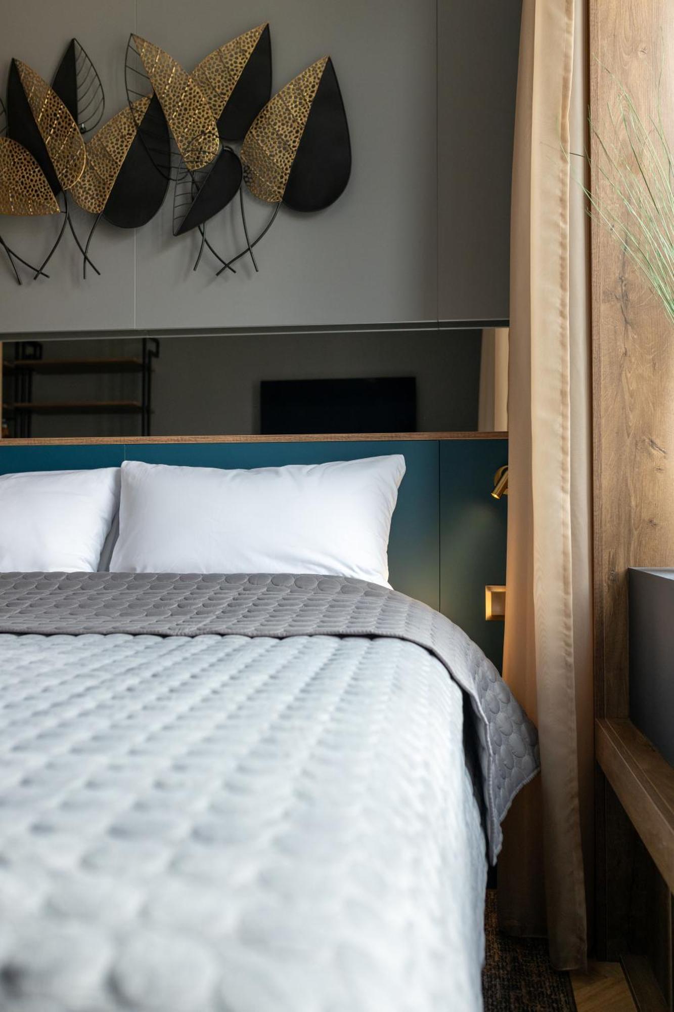 Four Sisters Luxury Rooms In Siauliai מראה חיצוני תמונה